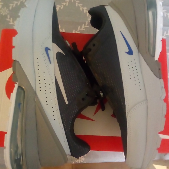 Nike Air Max Pulse exclusive. - Picture 2 of 9